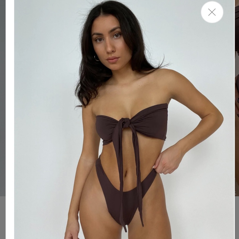 437 Swimwear Leo Set in Expresso
